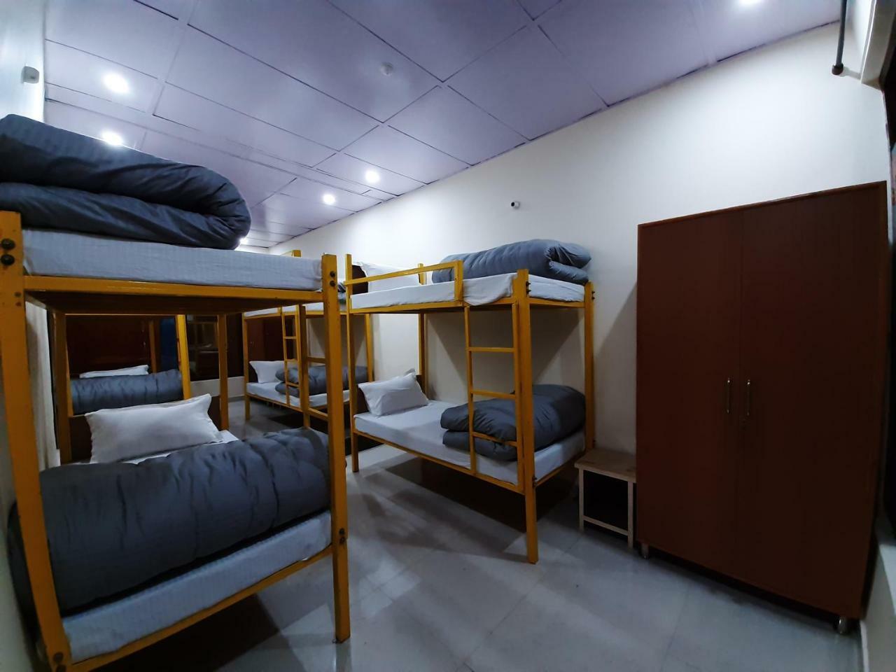 Bir Nest Ostello Esterno foto